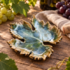 2026/09/1000246332.png Keramikschale „Weinblatt – Blauschimmer“